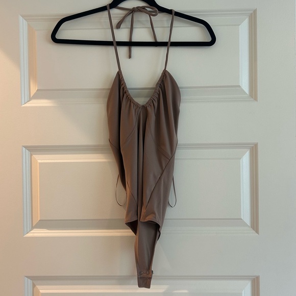 Abercrombie & Fitch brown halter bodysuit - Picture 3 of 5
